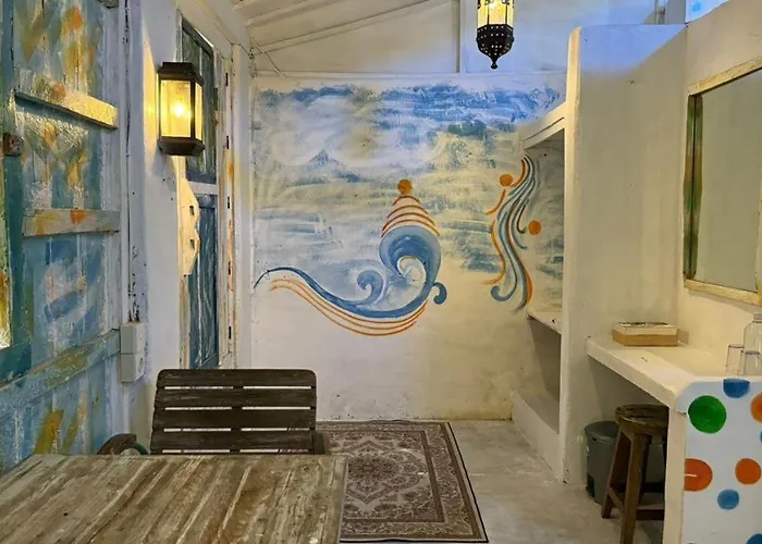 One Wave Surf House ウルワツ